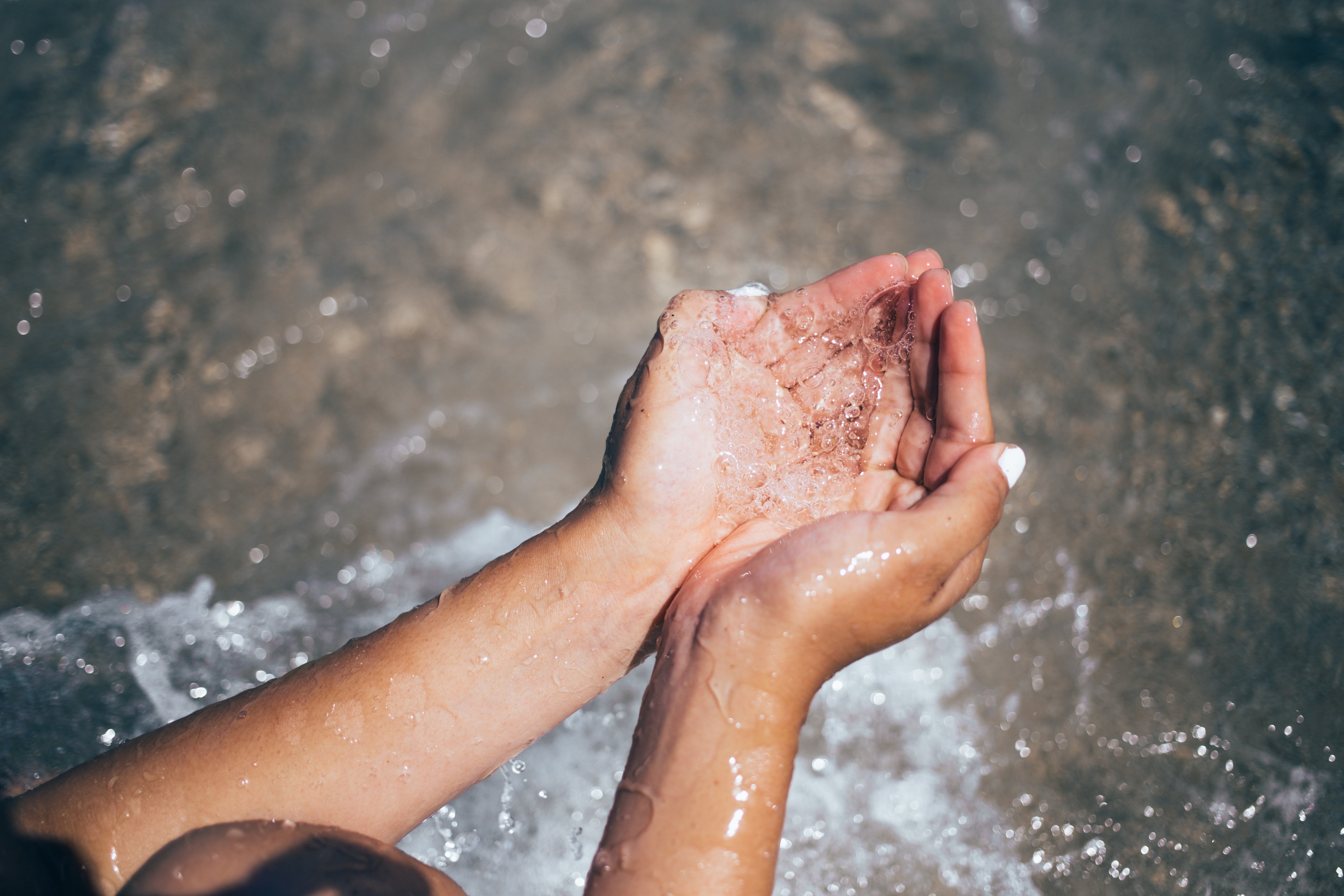5 Reasons to Use Thermal Water in Your Skincare Routine